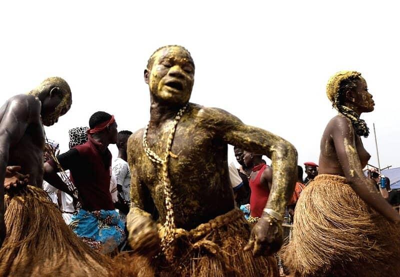 La danse du vodoun cocou. La danse du vodoun cocou.